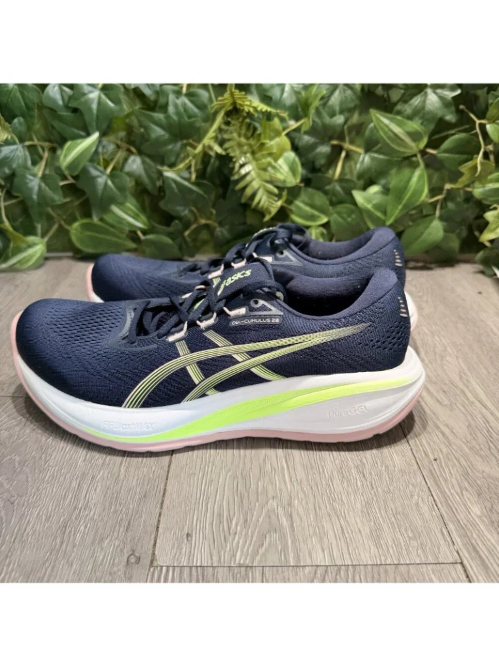 Asics Gel-Cumulus 28 Womens Size 8.5 Blue Pink Athletic Running Shoes Sneakers